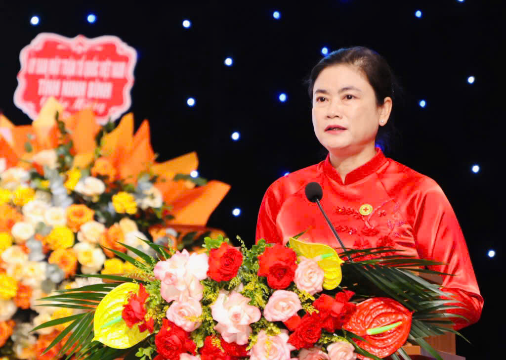 HỘI CHỮ THẬP ĐỎ VIỆT NAM