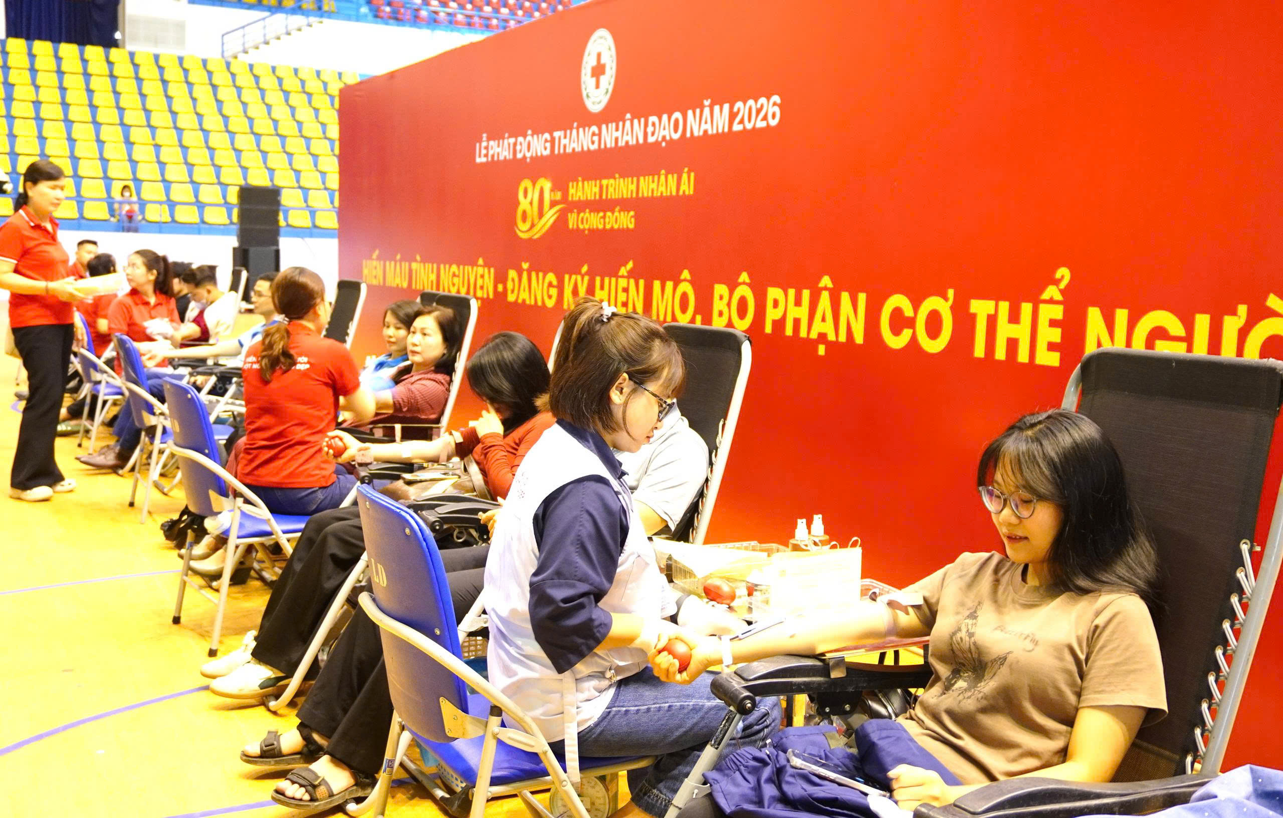 HỘI CHỮ THẬP ĐỎ VIỆT NAM