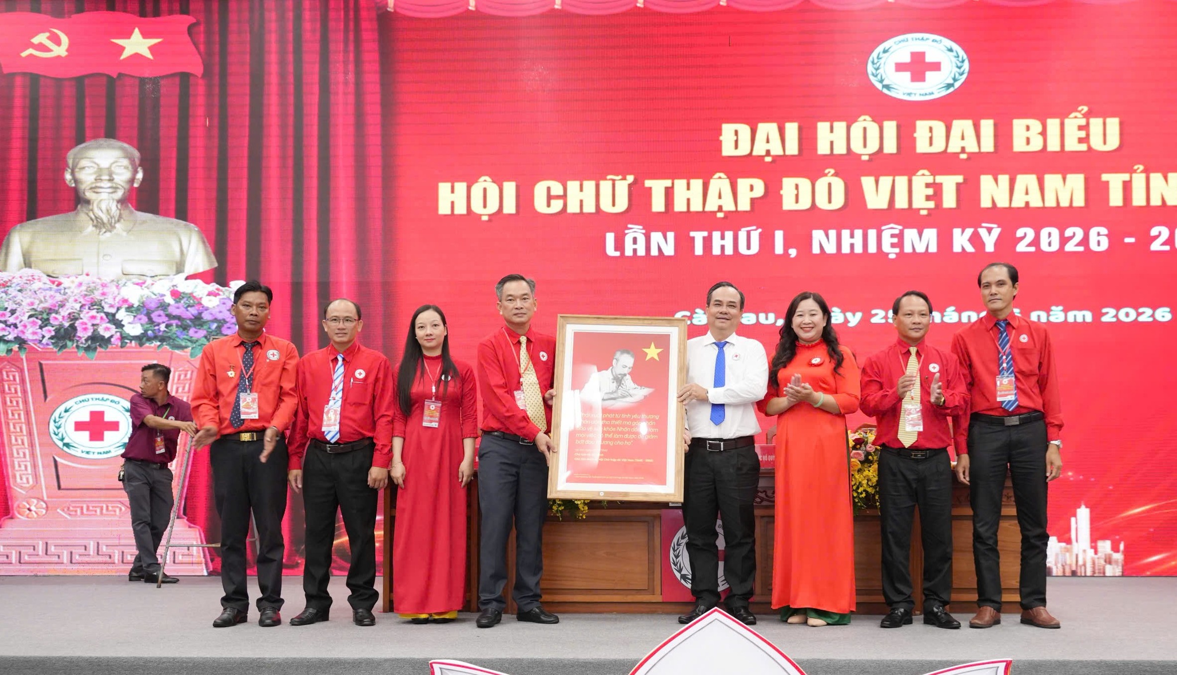 HỘI CHỮ THẬP ĐỎ VIỆT NAM