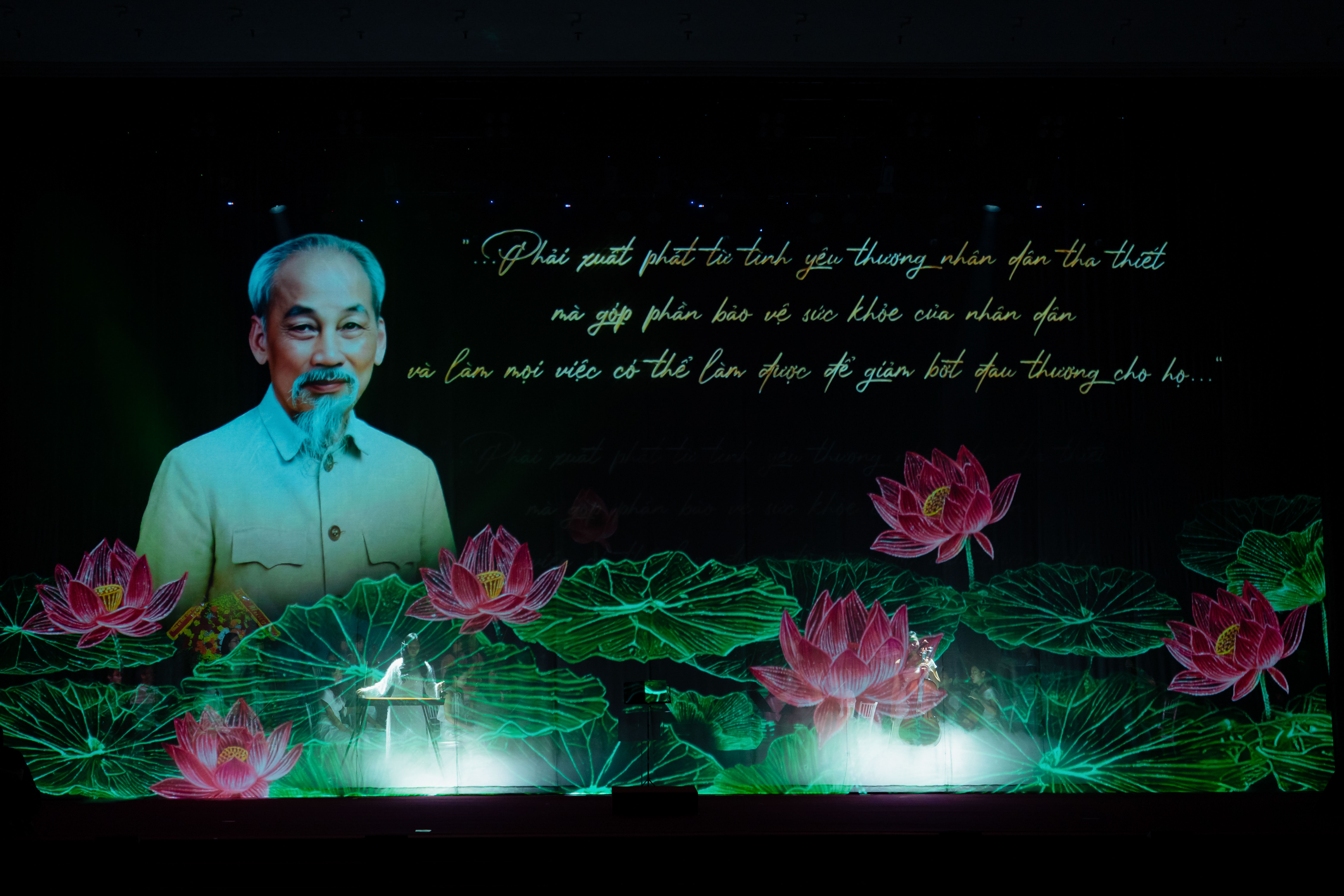 HỘI CHỮ THẬP ĐỎ VIỆT NAM