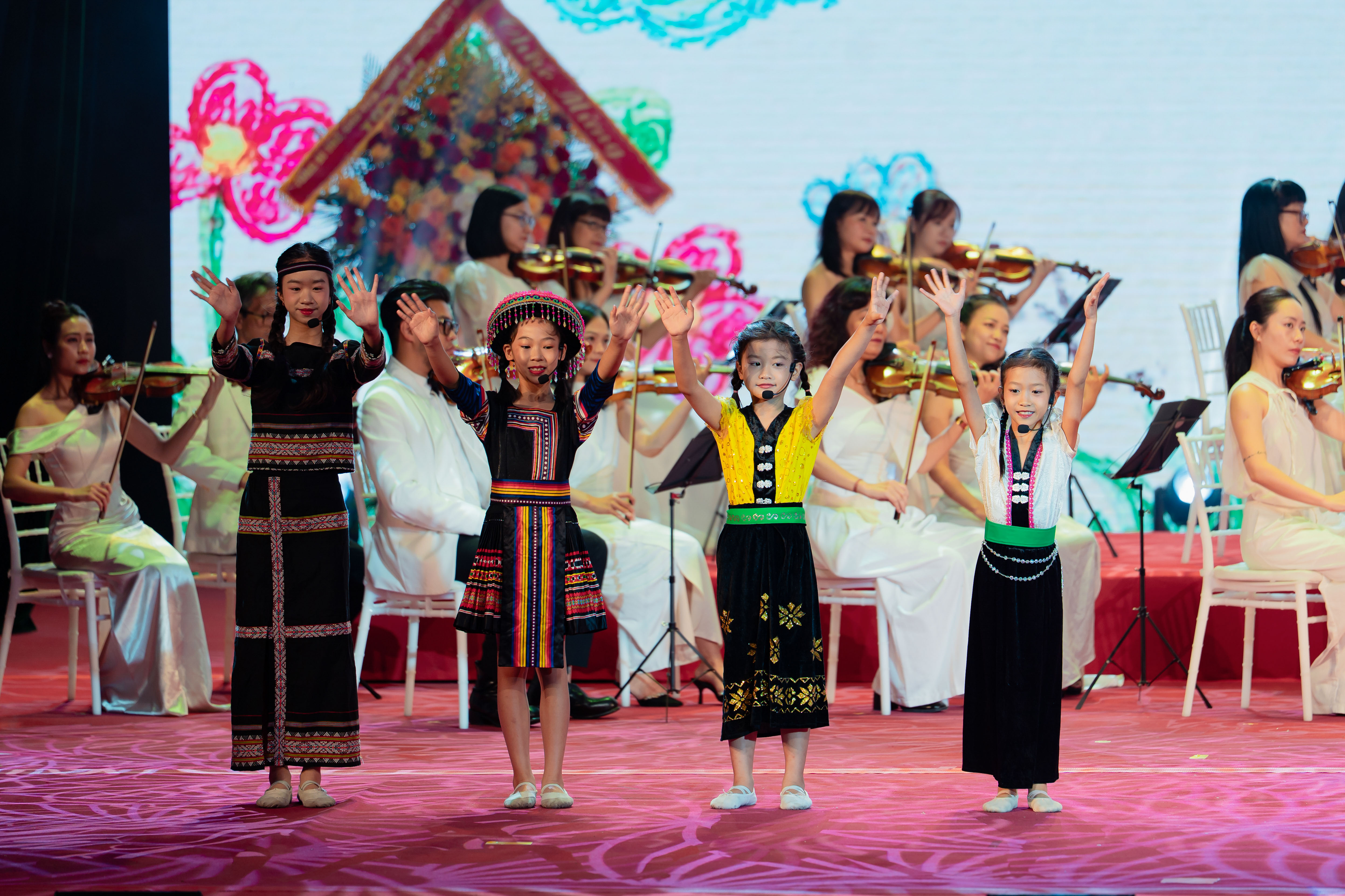 HỘI CHỮ THẬP ĐỎ VIỆT NAM