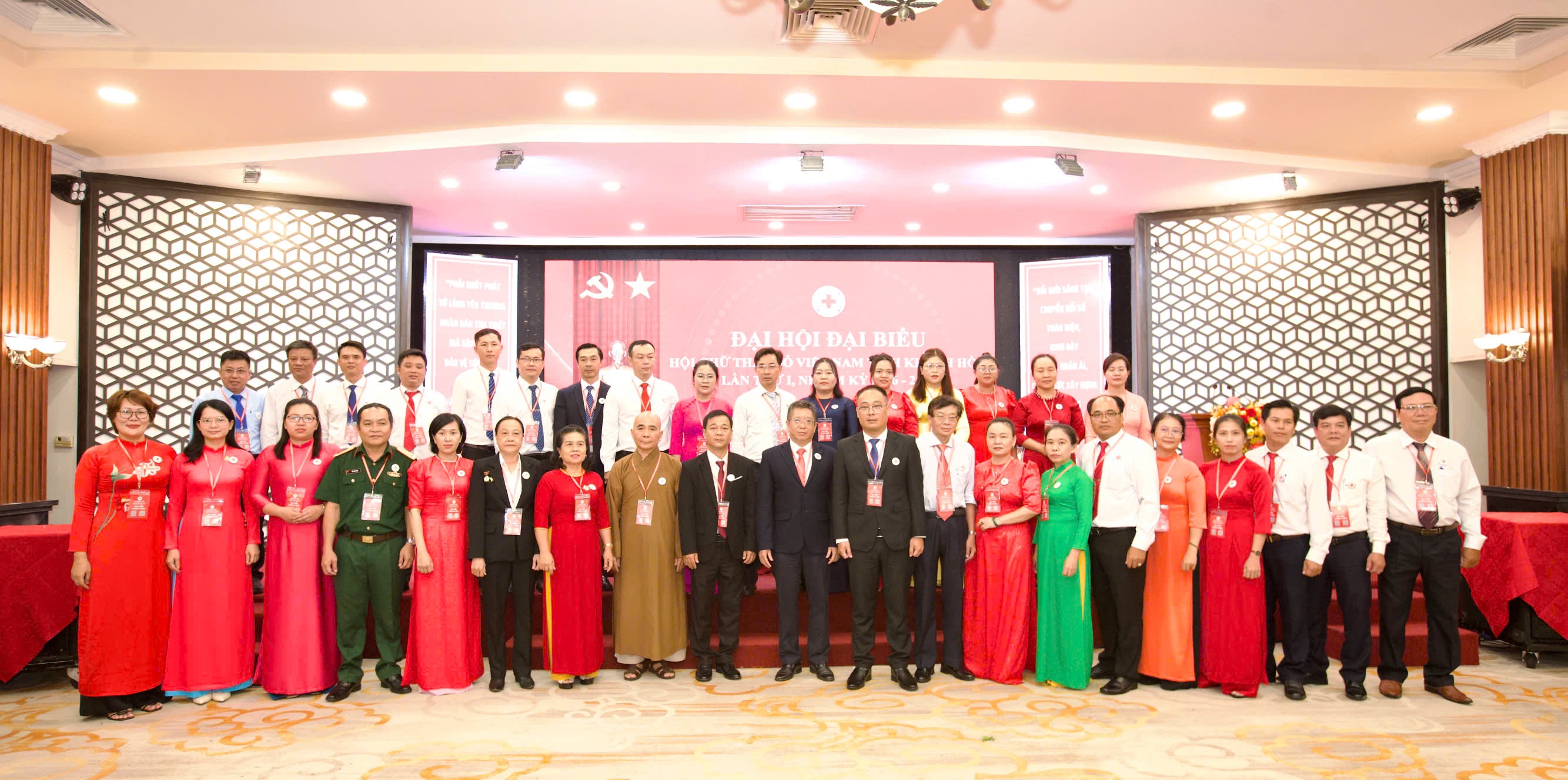 HỘI CHỮ THẬP ĐỎ VIỆT NAM