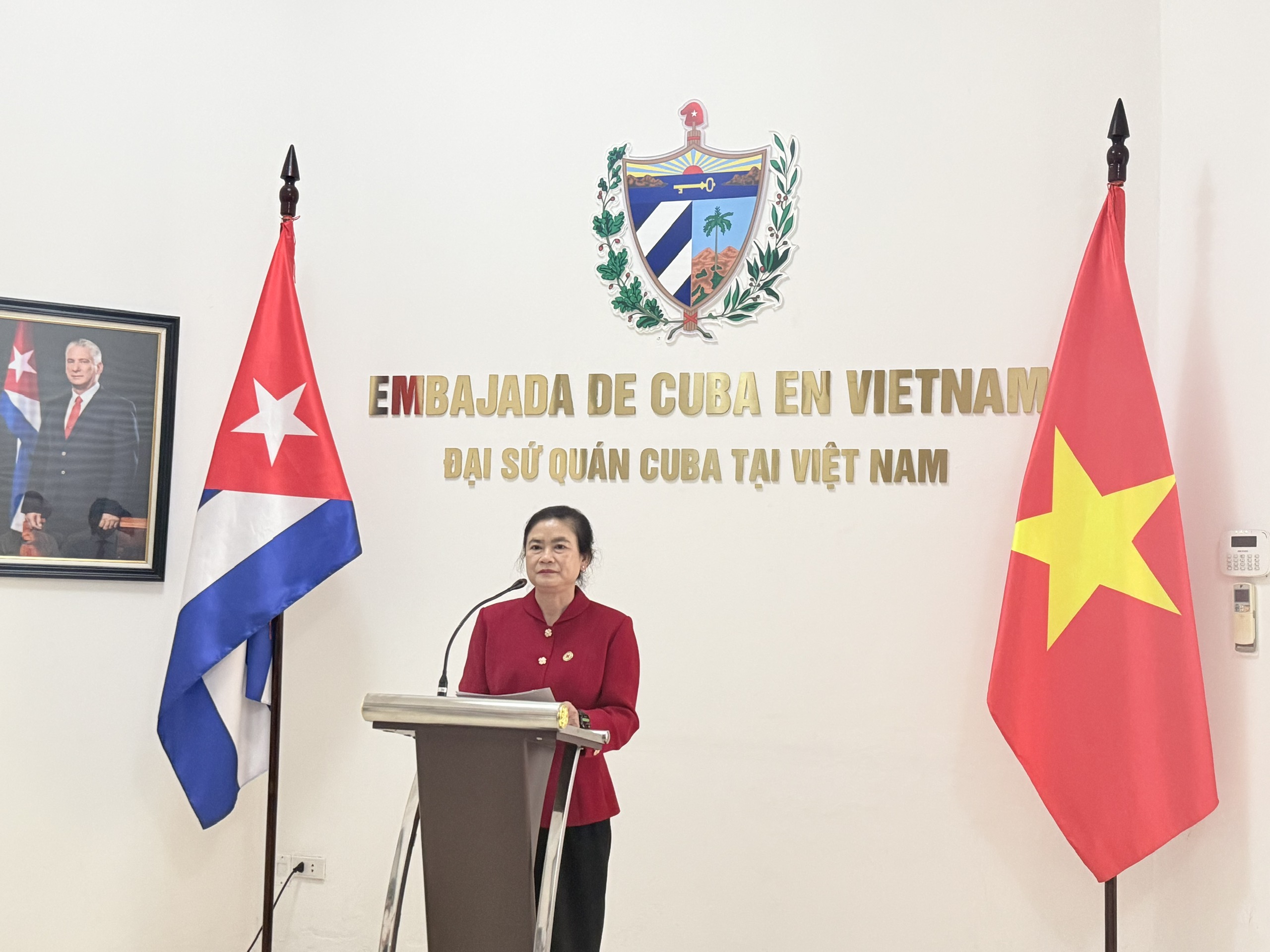 HỘI CHỮ THẬP ĐỎ VIỆT NAM
