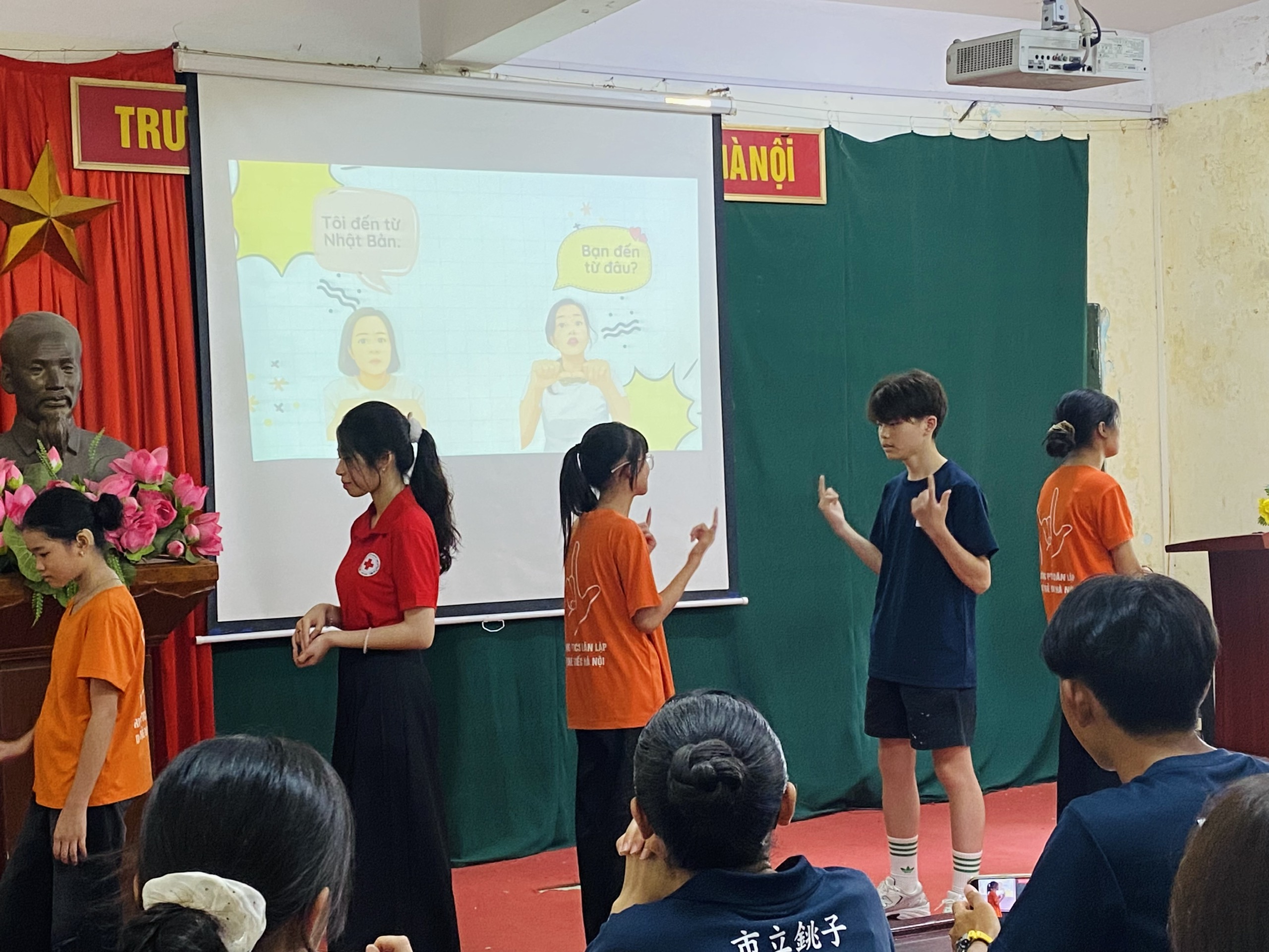 HỘI CHỮ THẬP ĐỎ VIỆT NAM
